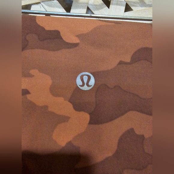 Lululemon Wunder Train High-Rise Crop 23"Heritage 365 Camo Brier Rose Multi, 4 - Picture 7 of 11